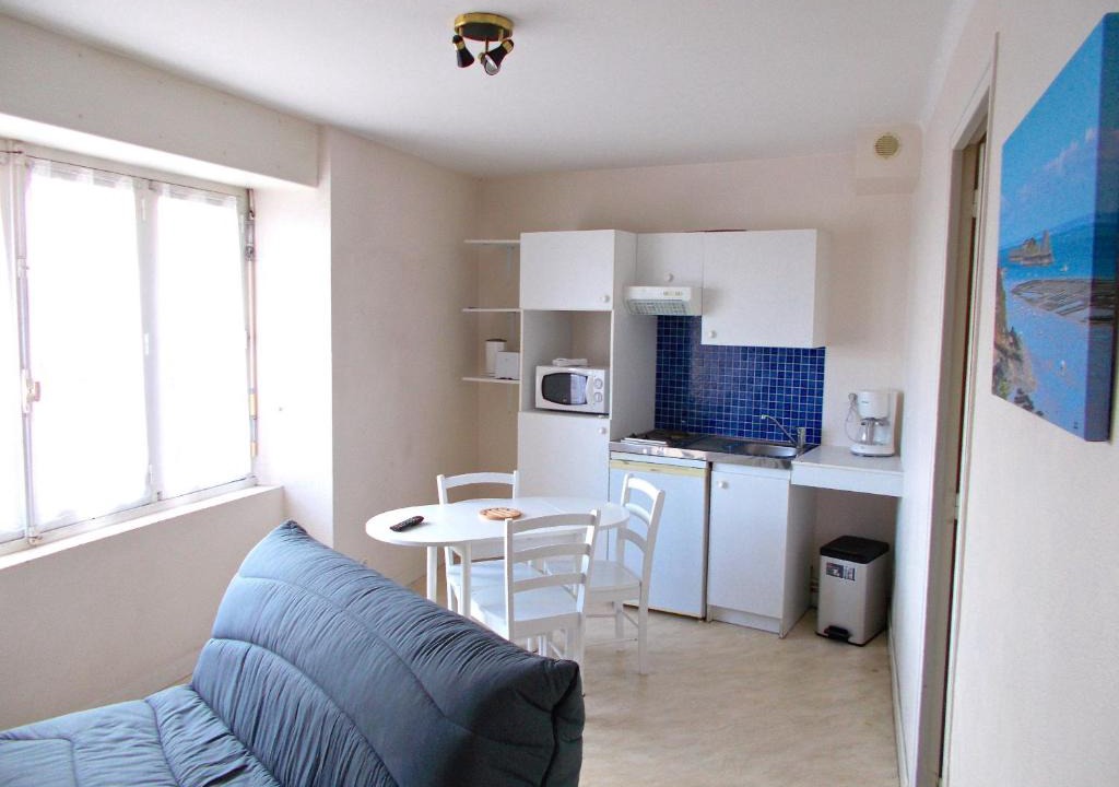 Cancale Apartment | Cancale, la houle