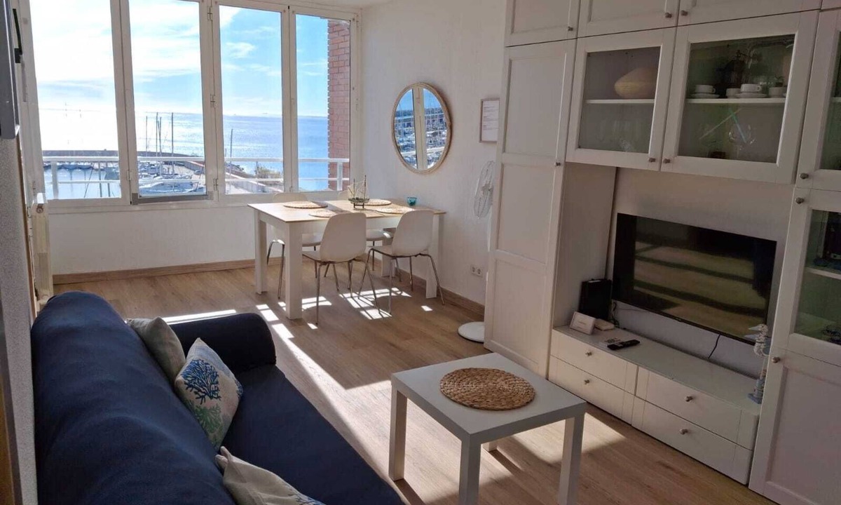 Masnou Apartment | CANDELA 'S BEACH & PORT- PANORAMIC COAST BARCELONA