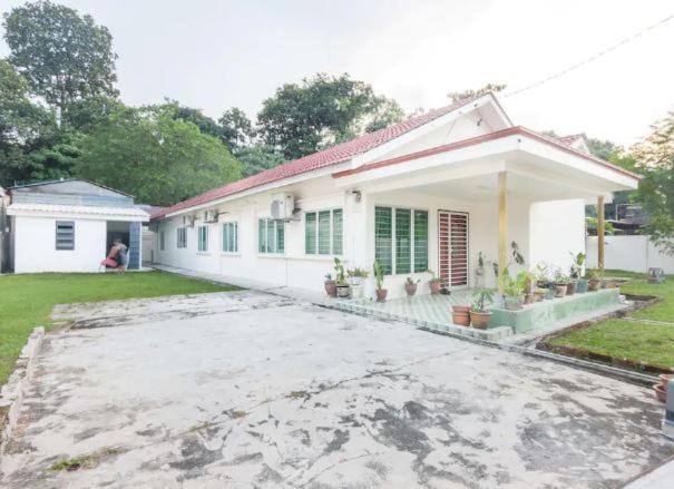 Ampang House | Candle Light Homestay