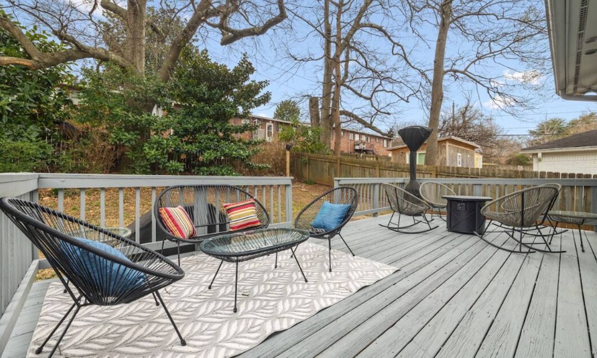 Reynoldstown House | Candler Park Hideaway Gem! BBQ and Parking