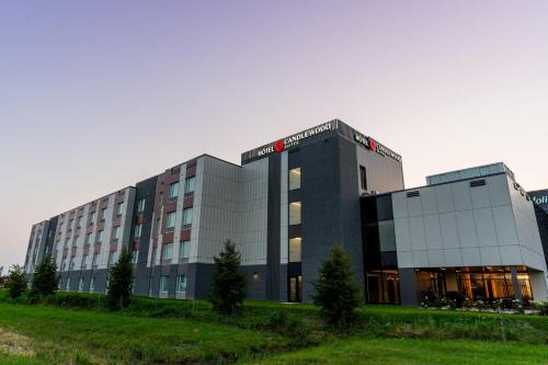 Trois-Rivieres Ouest Hotel | Candlewood Suites Trois-Rivières Ouest by IHG
