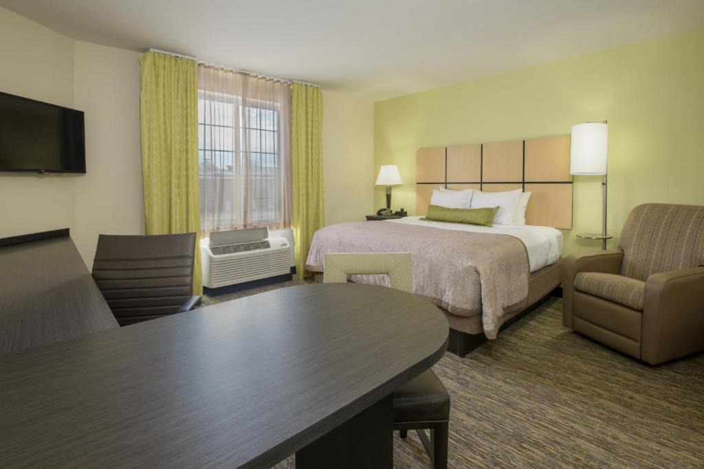 Del City Hotel | Candlewood Suites Del City by IHG