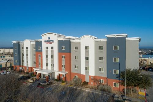 San Marcos Hotel | Candlewood Suites San Marcos by IHG