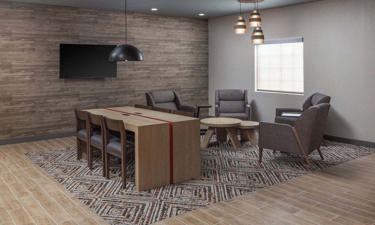 St. Robert Hotel | Candlewood Suites St Robert by IHG