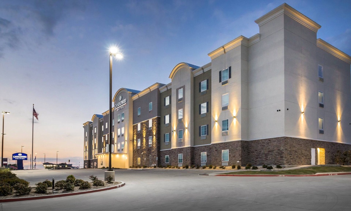 Waco Hotel | Candlewood Suites Waco by IHG