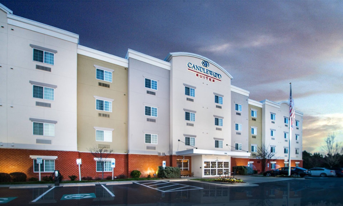 Wake Forest Hotel | Candlewood Suites WAKE FOREST RALEIGH AREA by IHG