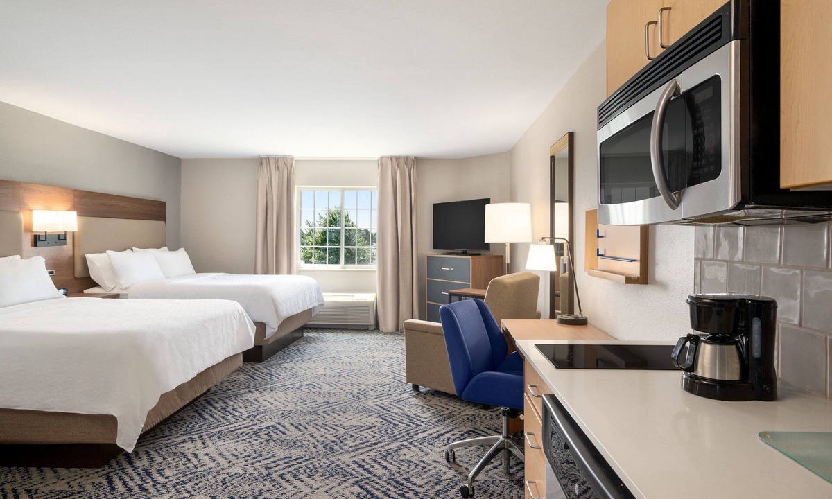 Evans Mills Hotel | Candlewood Suites Watertown Fort Drum by IHG