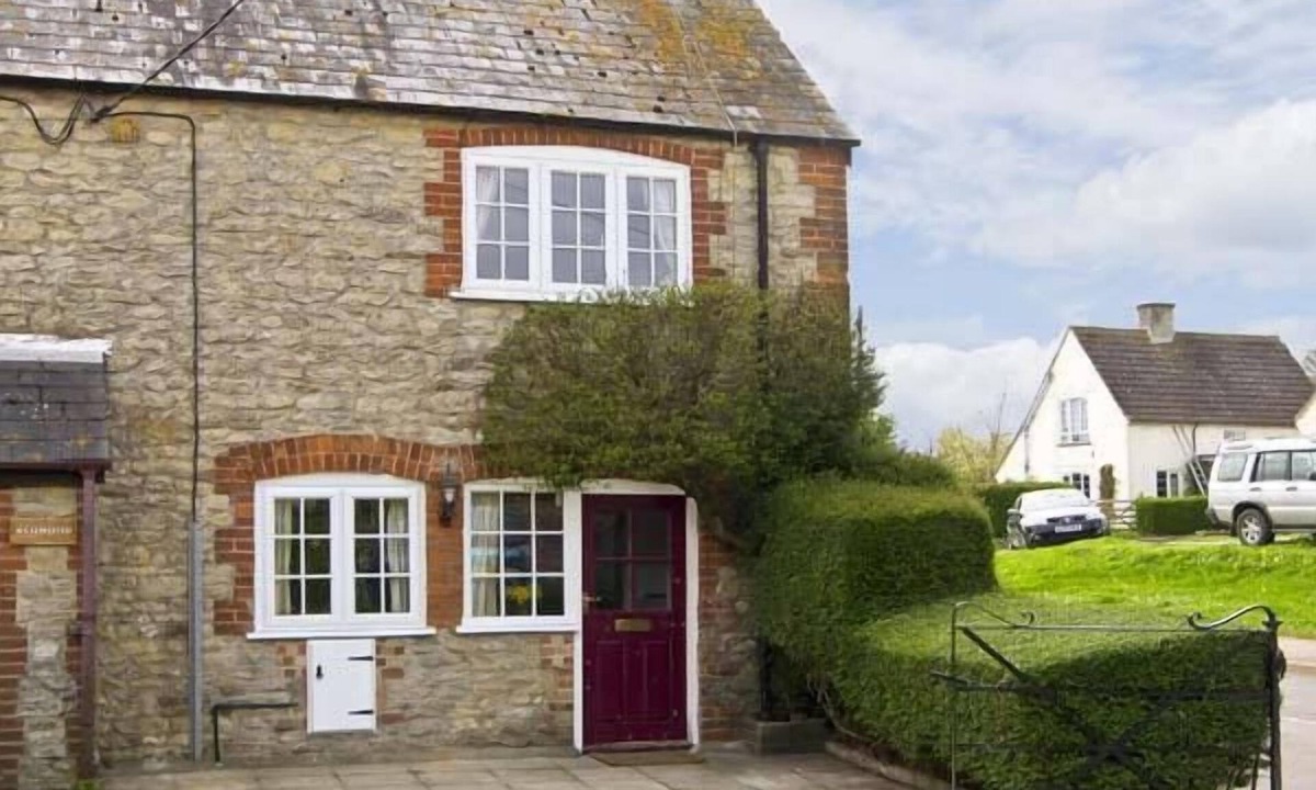 Thornford Cottage | Candy Cottage