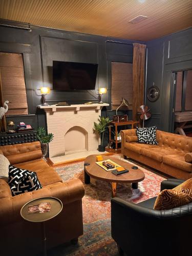 Natchitoches House | Cane River Living Speakeasy I Historic District