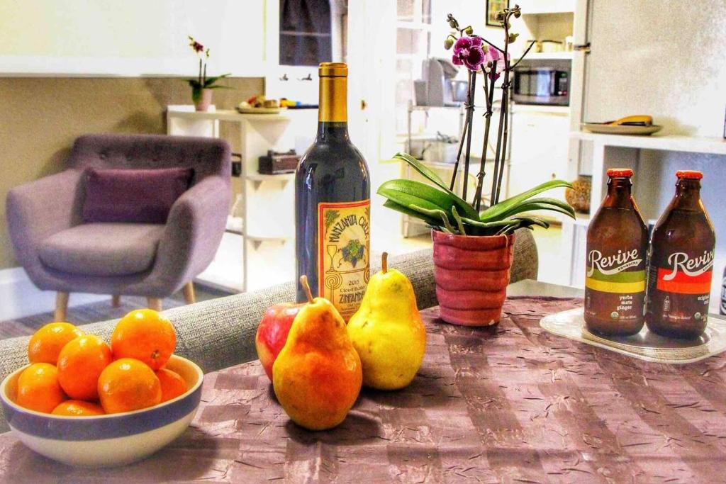 Santa Rosa Apartment | Cannery Loft @ Railroad Square