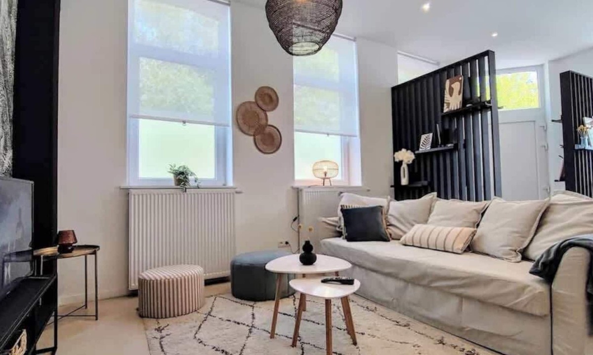 Roubaix Condo | Canopée du Nord - Grand séjour, Wifi, Babyfoot