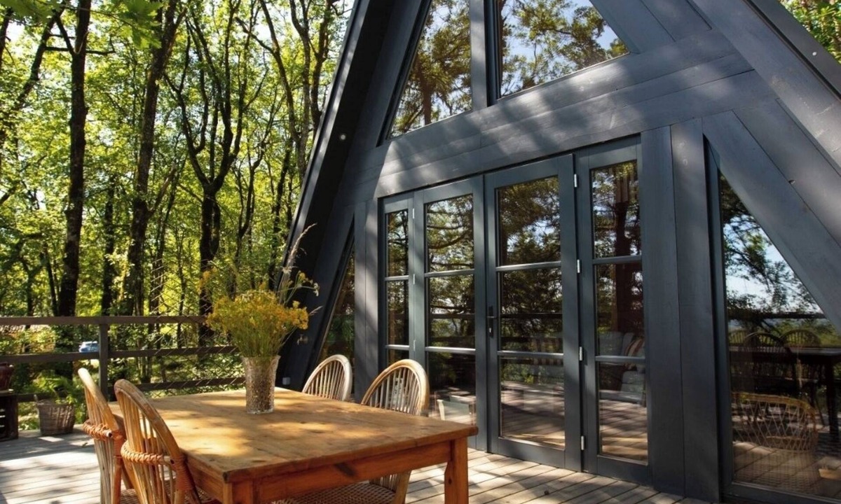 Saint-Leon-sur-Vezere House | Canopée