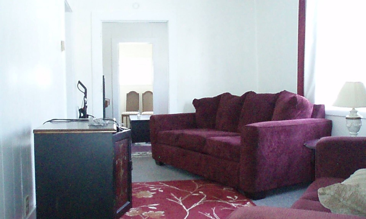 Canora House | Canora Cozy Cottage