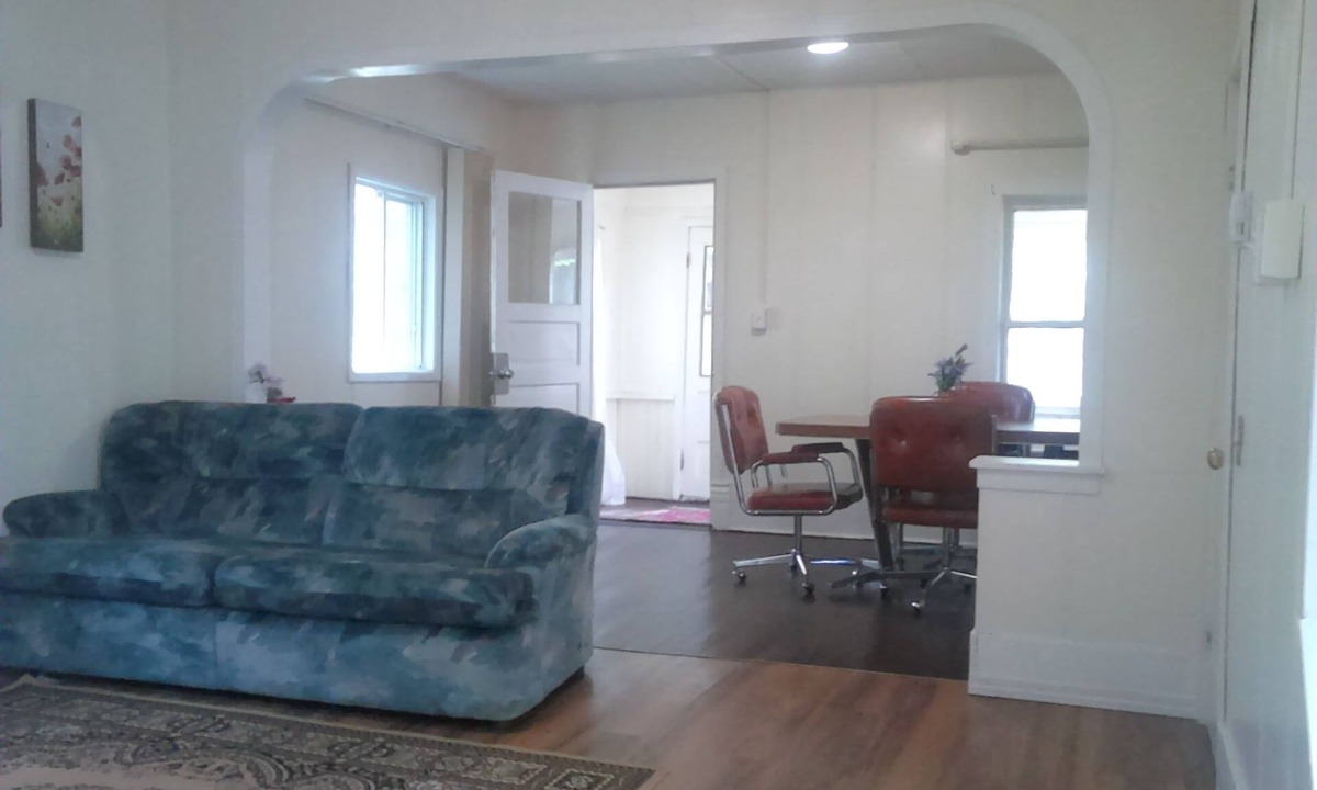 Canora House | Canora Home Rentals Holiday Cottage