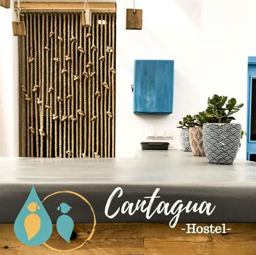En Corts Hostel | Cantagua Hostel