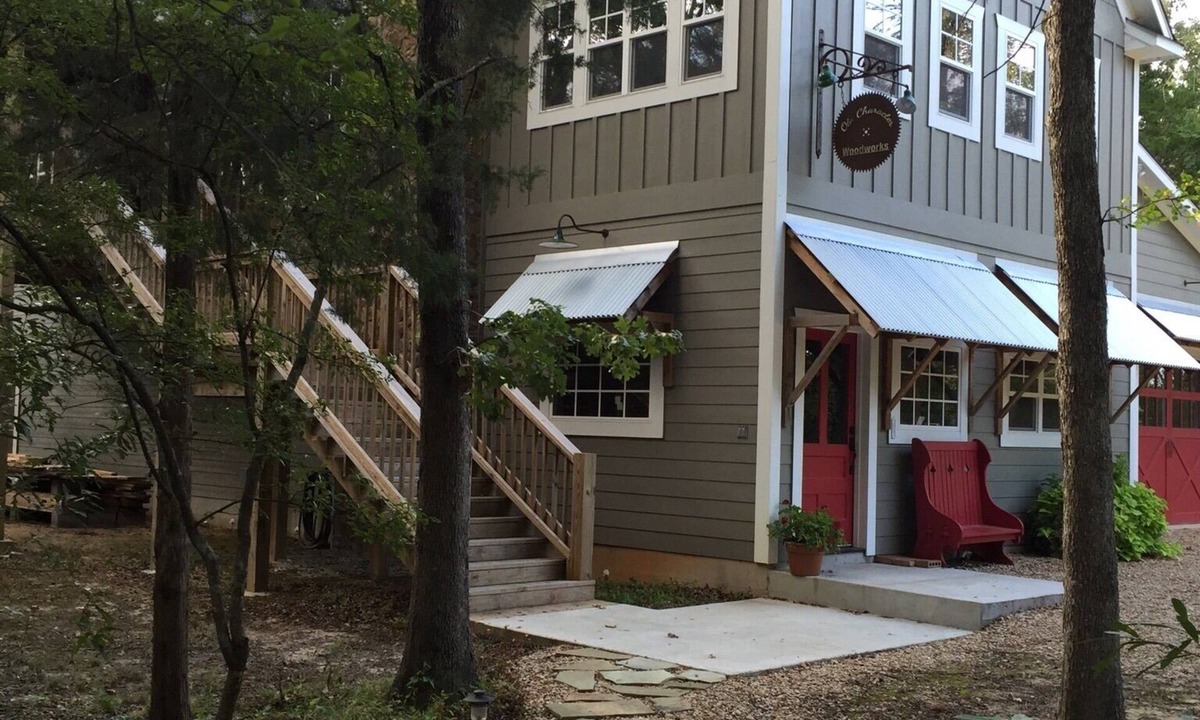 Elmo Apartment | Canton Luxury guesthouse in the Woods