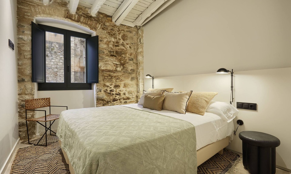 Old Town Apartment | Canvas Apartments & Lofts Girona