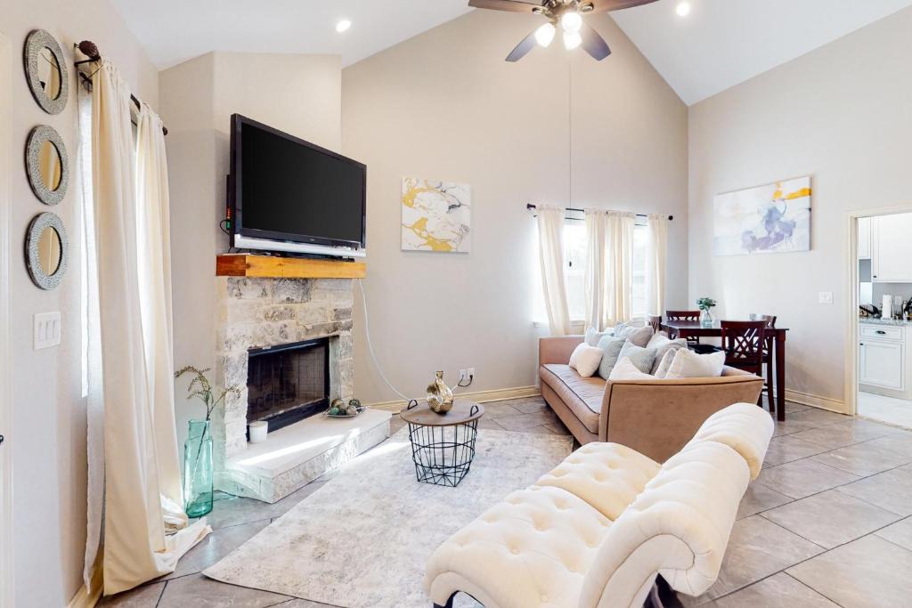 Canyon Lake House | Canyon Lake Cove