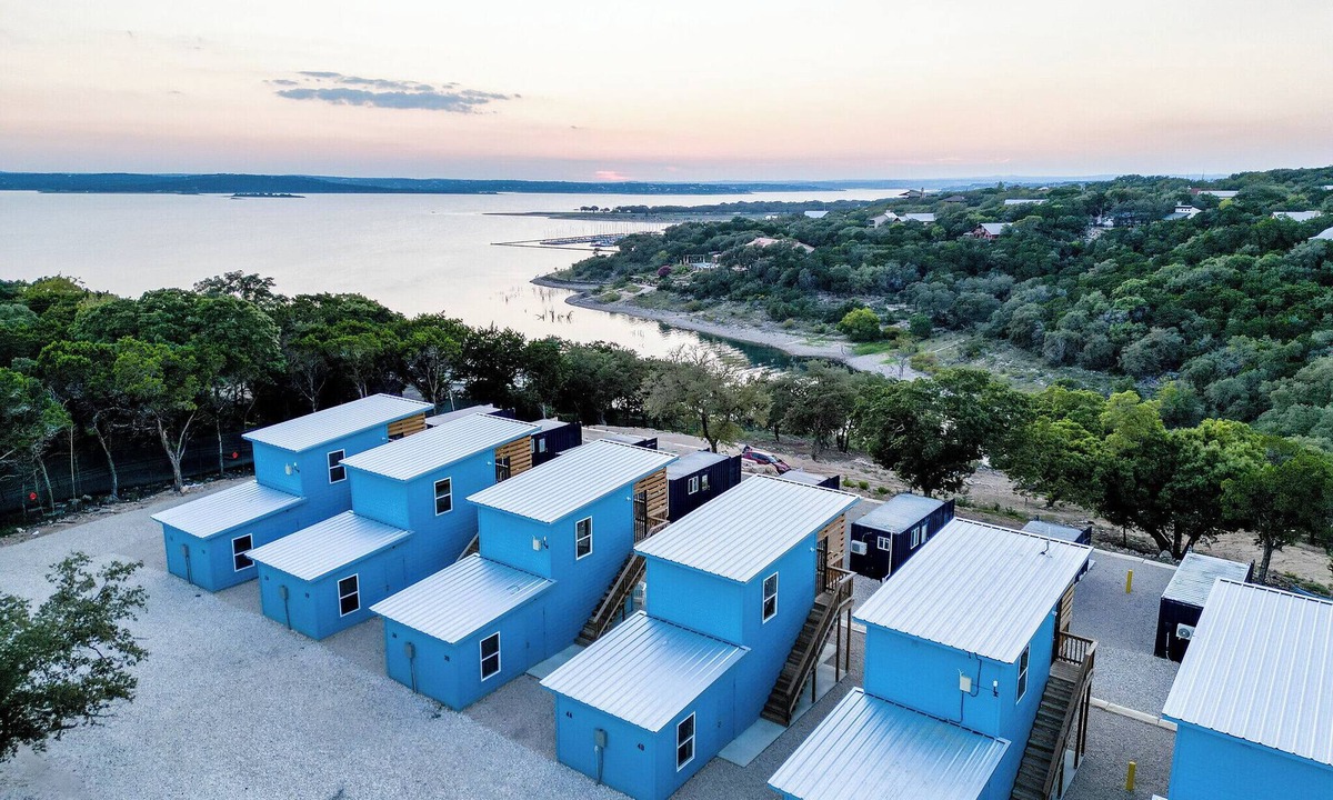 Canyon Lake House | Canyon Lake Retreat | 16 Units for Groups