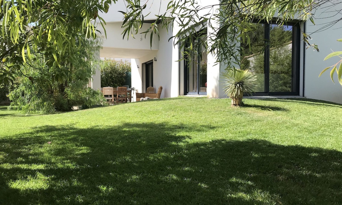 Cap d'Agde House | CAP D'AGDE New comfortable villa 100m from the beach with wooded garden 300m2