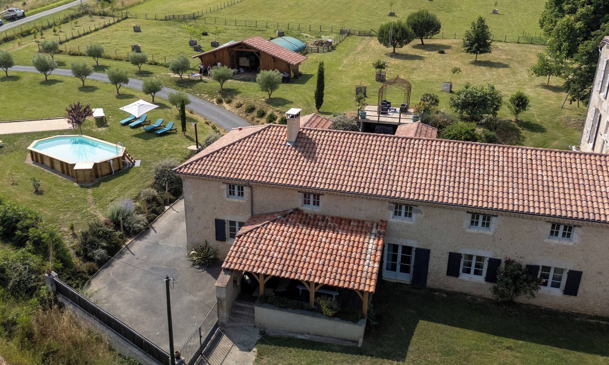 Saint-Pierre-de-Buzet House | Cap de Jean - LE CHAI - PRIVATE SWIMMING POOL, 2 GAME ROOMS AND LARGE GARDEN.