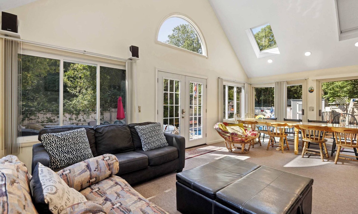 New Seabury House | Cape Cod Escape w/Heated Pool & Firepit