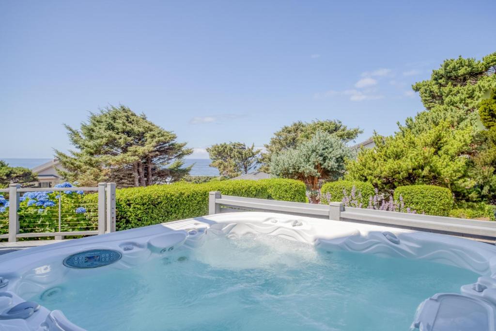 Roads End House | Cape Cod Northwest