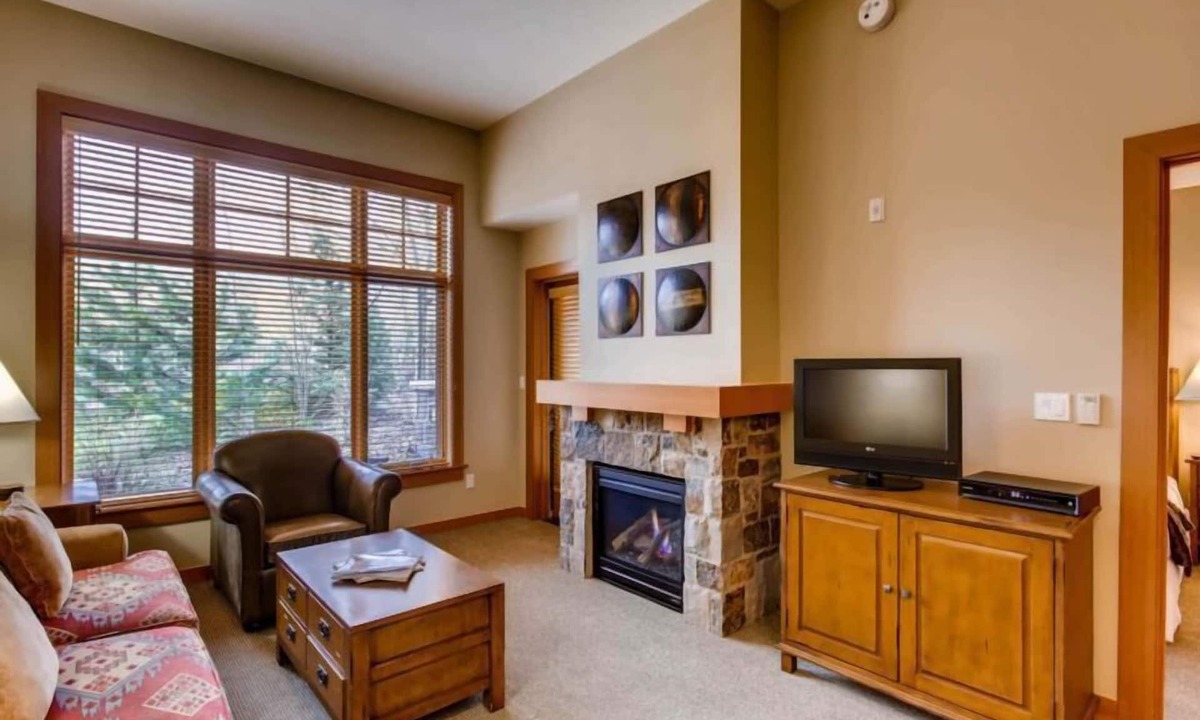 Snowmass Village Condo | Capitol Peak Lodge 3123