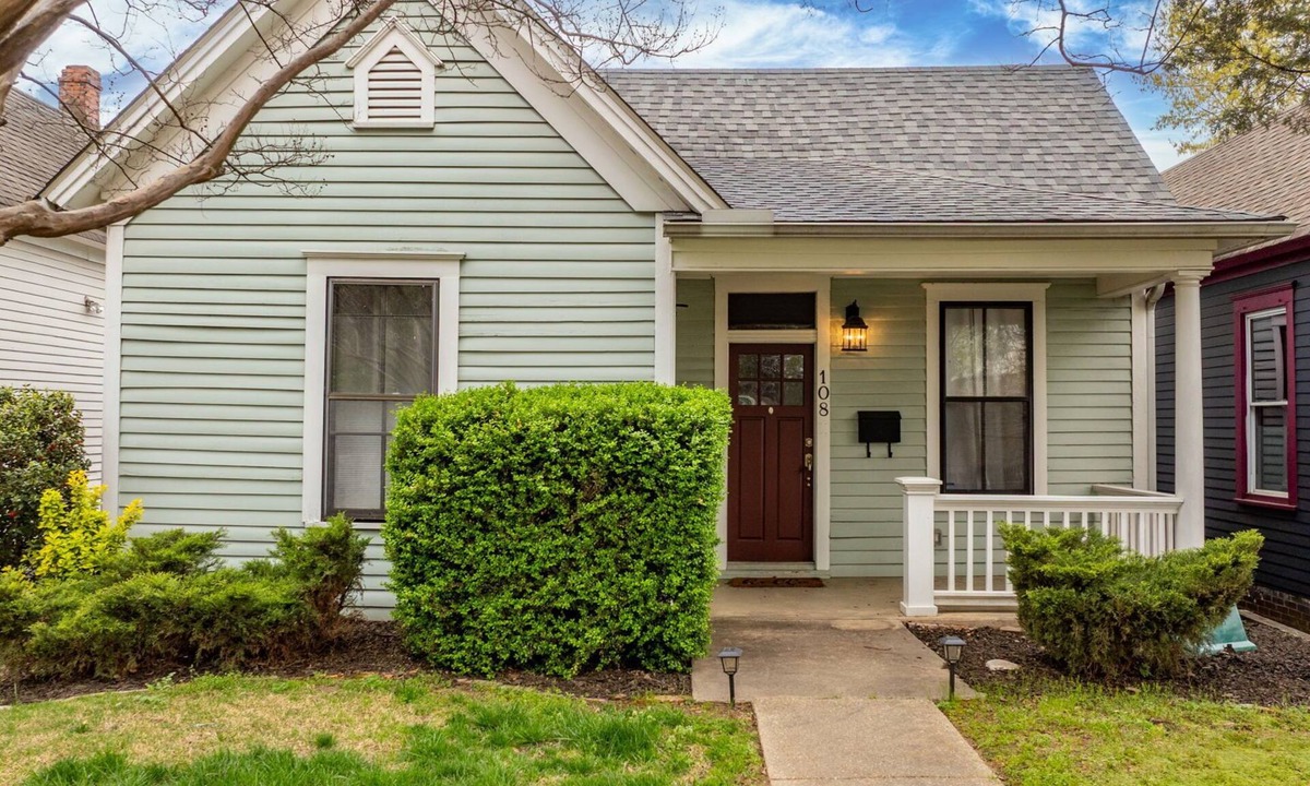 Downtown Little Rock Cottage | Capitol View 3-bedroom cottage with AC in Downtown Little Rock