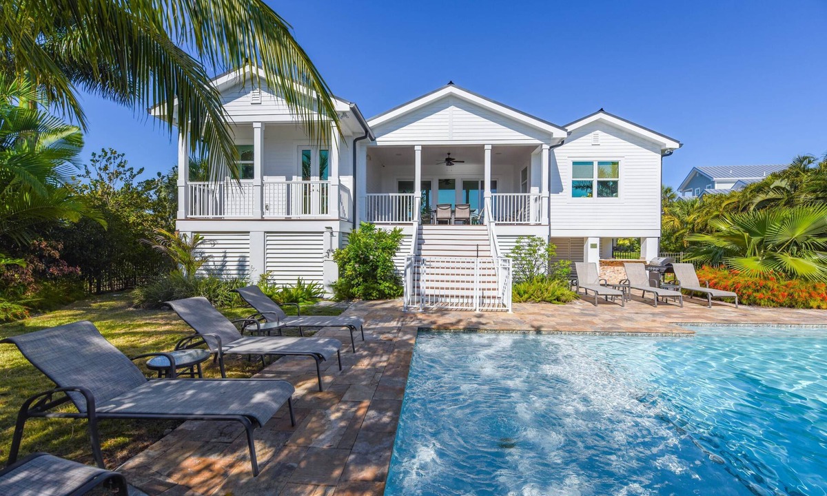 Key West House | Capmar House by Brightwild Huge Home Pool