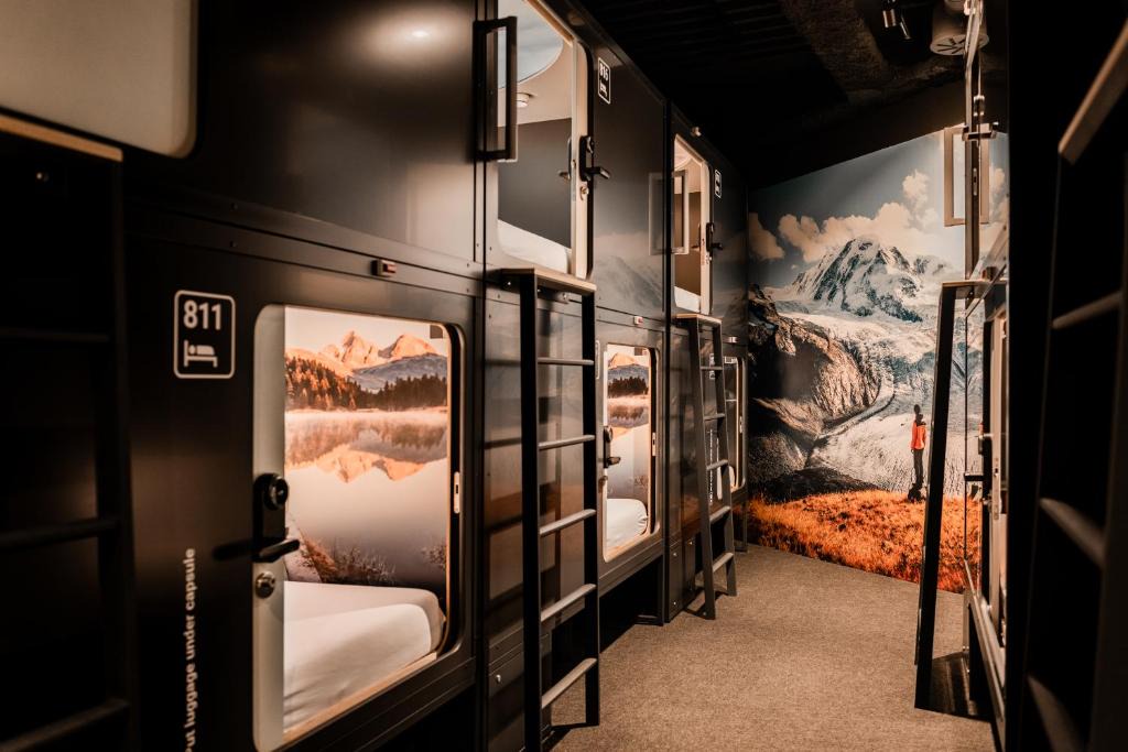 Kloten Hotel | Capsule Hotel - Zurich Airport