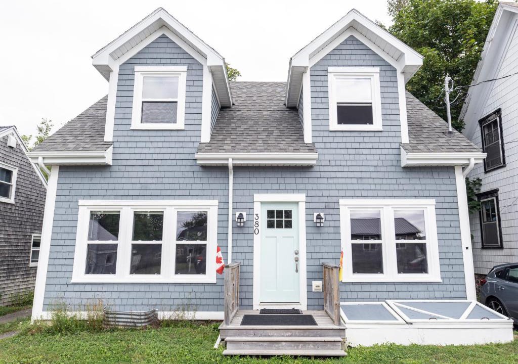 St. Andrews House | Captain Dan's Shanty