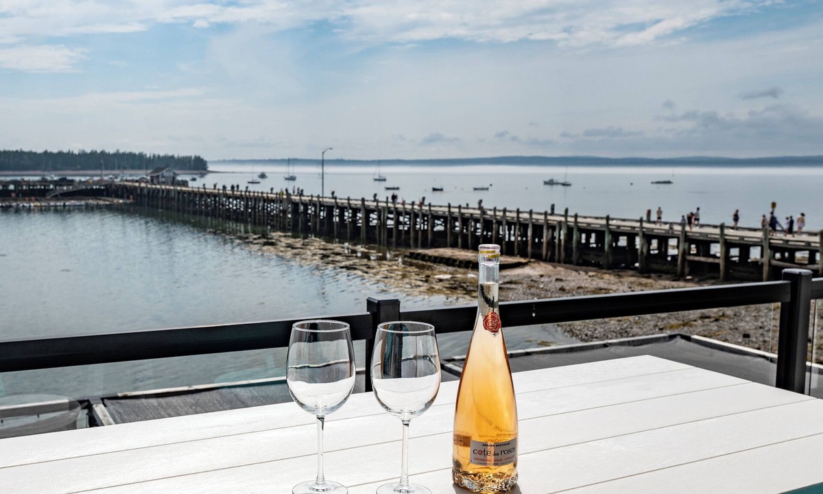 St. Andrews Apartment | Captain Dan's Sunset Suite