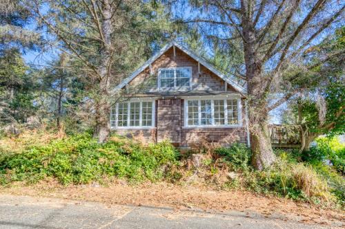 Cannon Beach House | Captain John's Cannon Beach