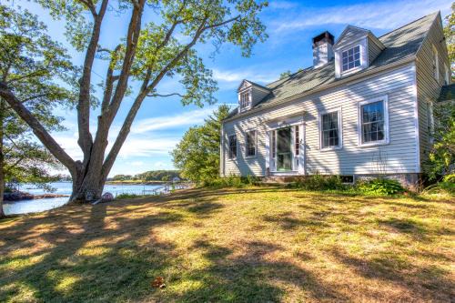Trevett House | Captain Kent's
