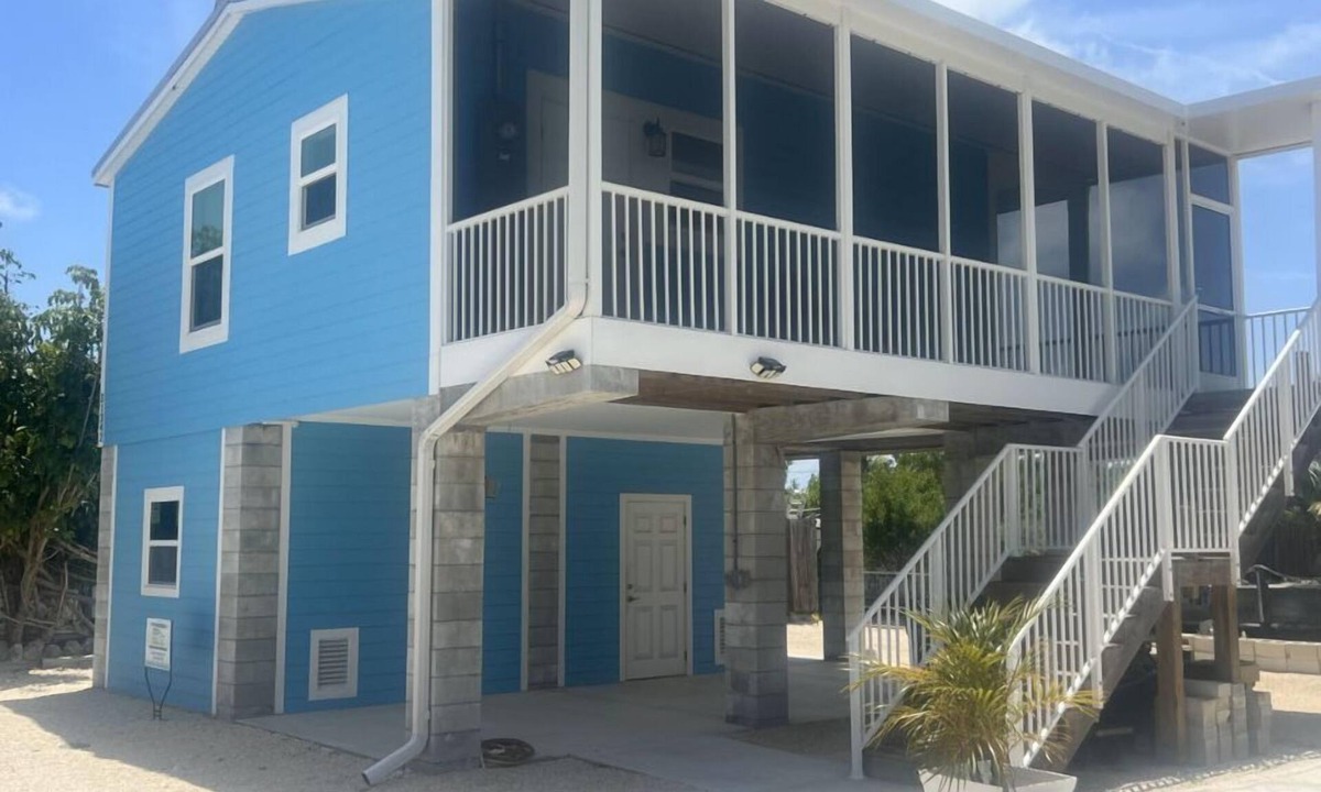 Sands House | Captain & Mermaid's Diamond #BP25