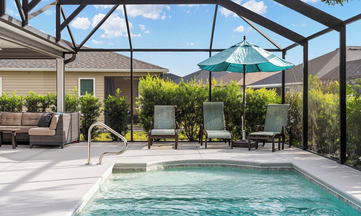 Sumter County House | Captain's Cottage - 3/2 with a POOL & Golf Cart (May15')