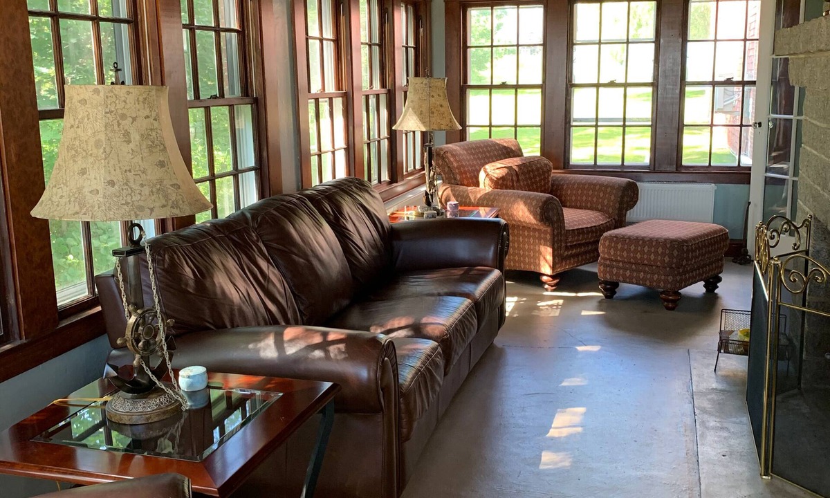 Searsport Bed & Breakfast | Captain Sweetser's Inn