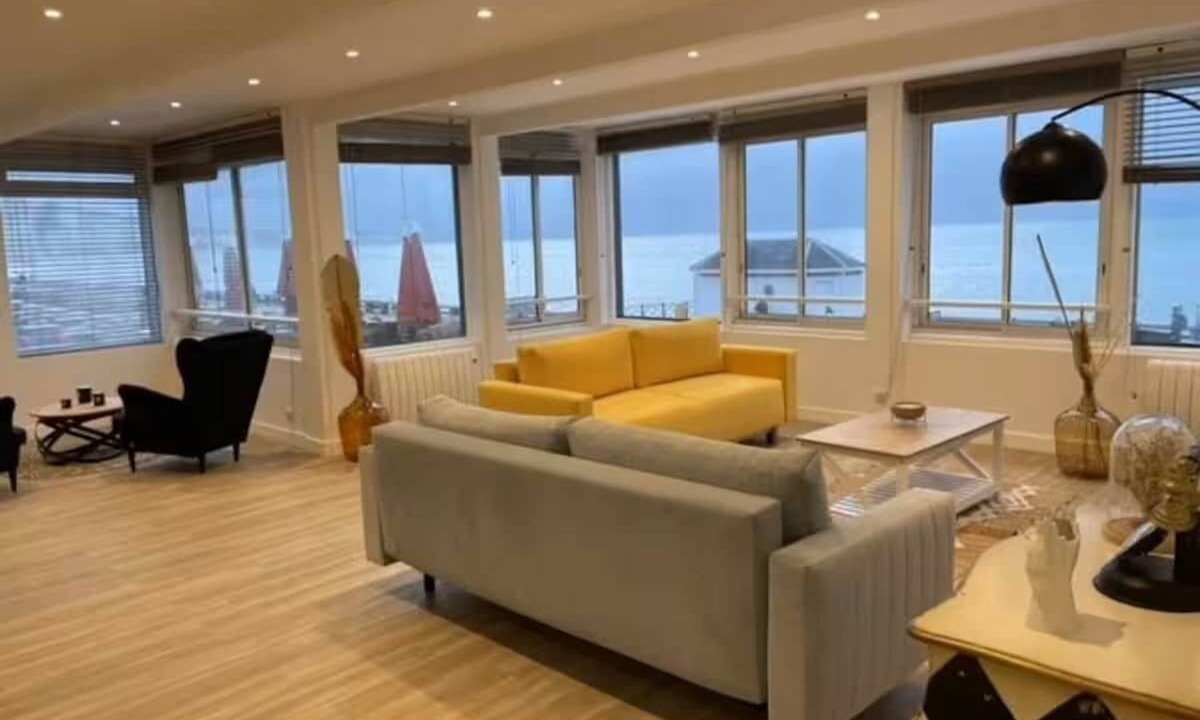 Fecamp Apartment | Captain YOO - The panorama/horizon, fabulous sea view