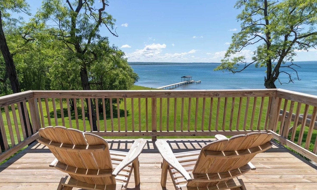 Seneca Falls Cottage | Captains Hideaway: The perfect vacation spot!