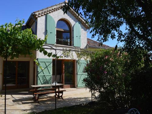 Les Vans House | Captivating Holiday Home in Les Vans with Pool