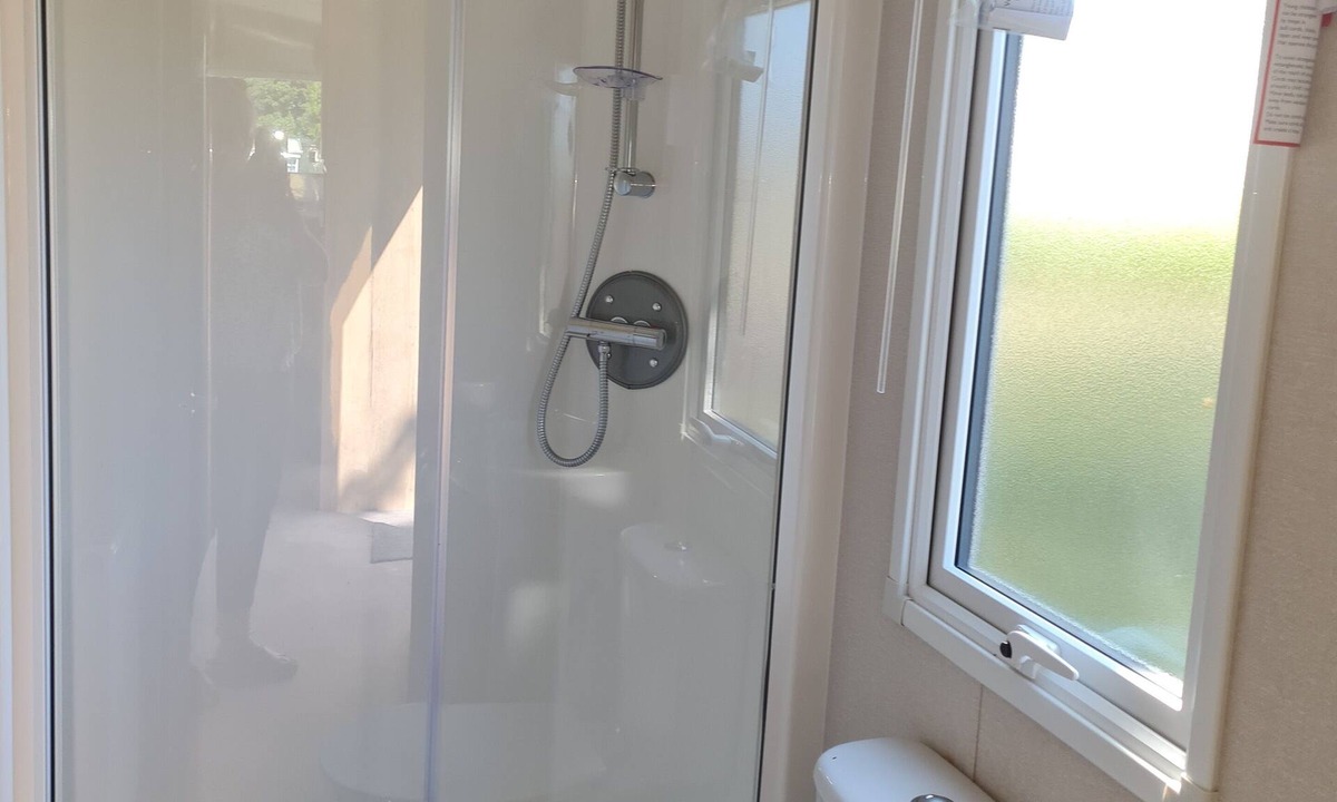 Dunbar House | Caravan Situated 10 Mins Drive From Spectacular Beaches