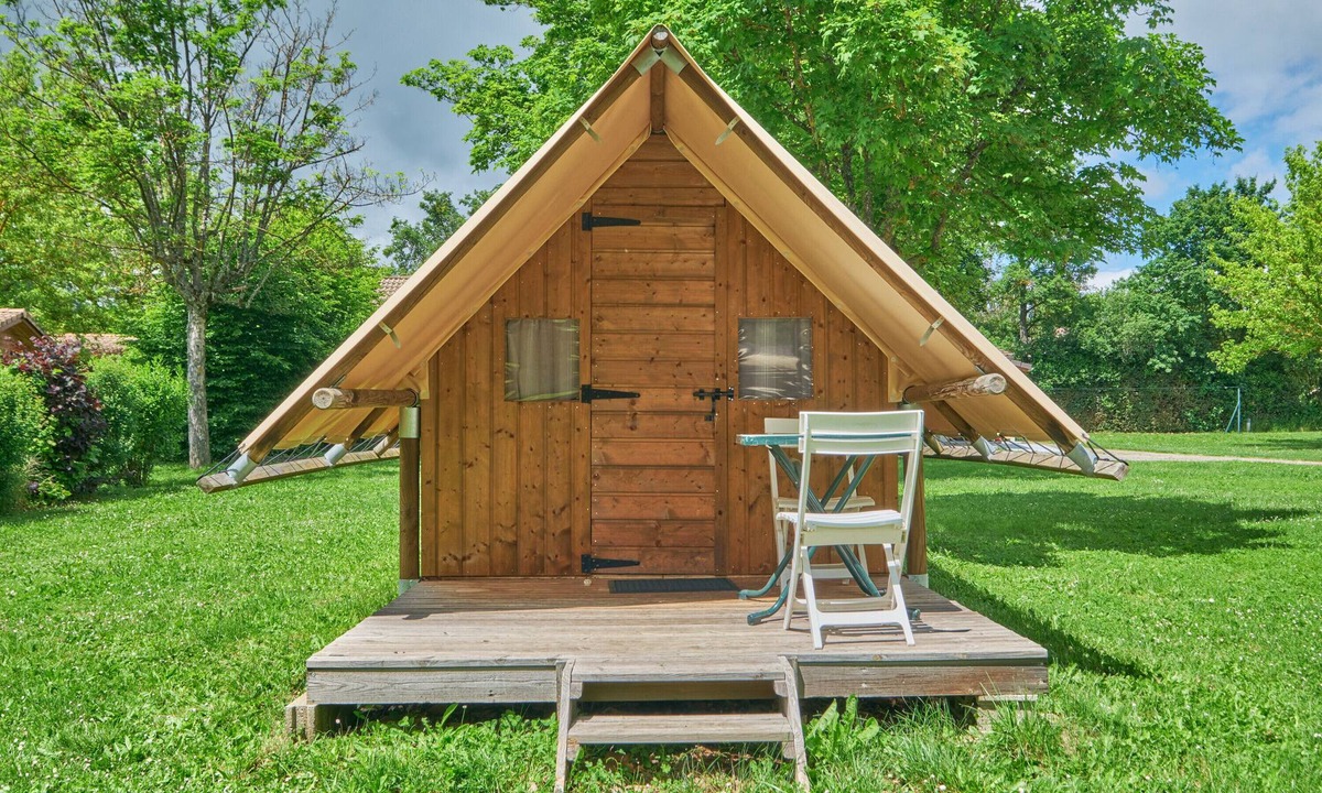 Mens RV Rental | Caravan "Tente 2 Places" with Shared Pool & Shared Terrace