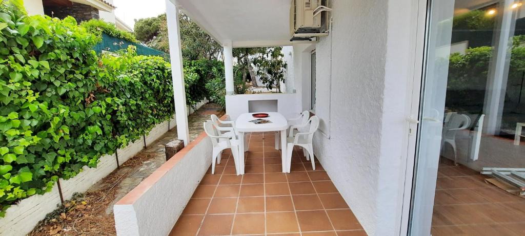 Llanca Apartment | CARBONERES 6
