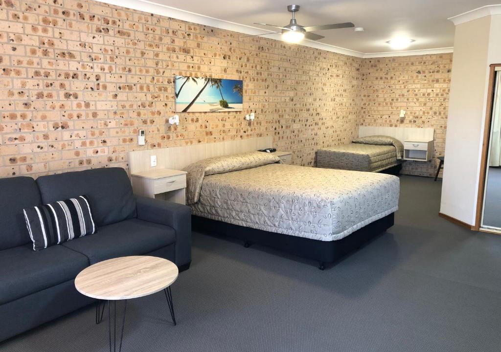 Cardiff Hotel | Cardiff Motor Inn