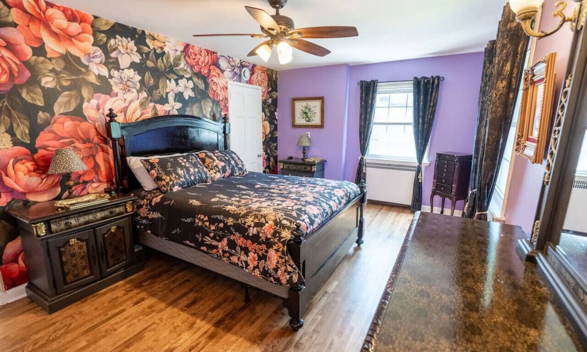 Cornwall Bed & Breakfast | Cardinal Inn ~ Romantic Room