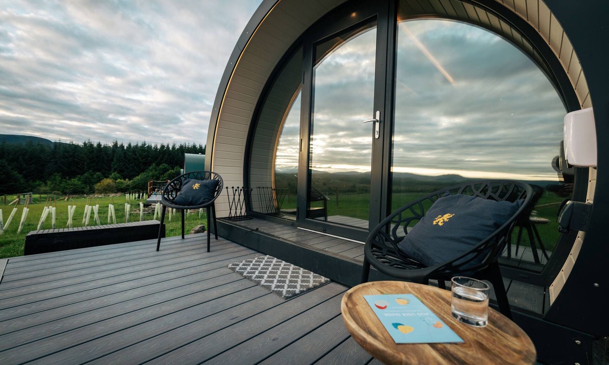 Strathblane Hotel | Cardross Estate Glamping