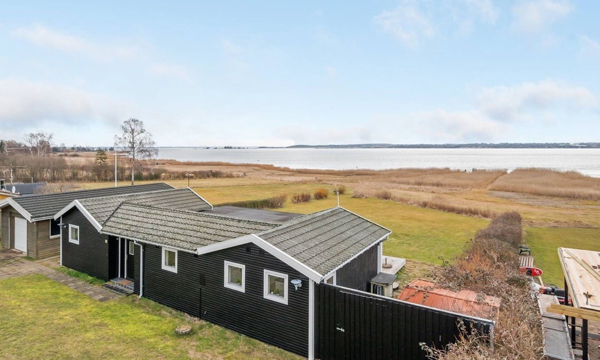 Holbaek House | "Caren" - 125m to the fjord by Interhome