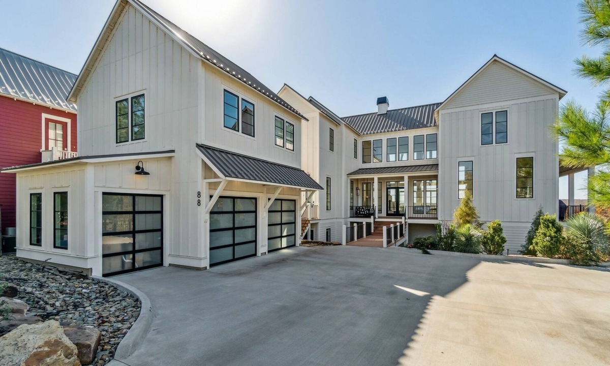 Eufaula House | Carlton Landing-Redeemed Waters