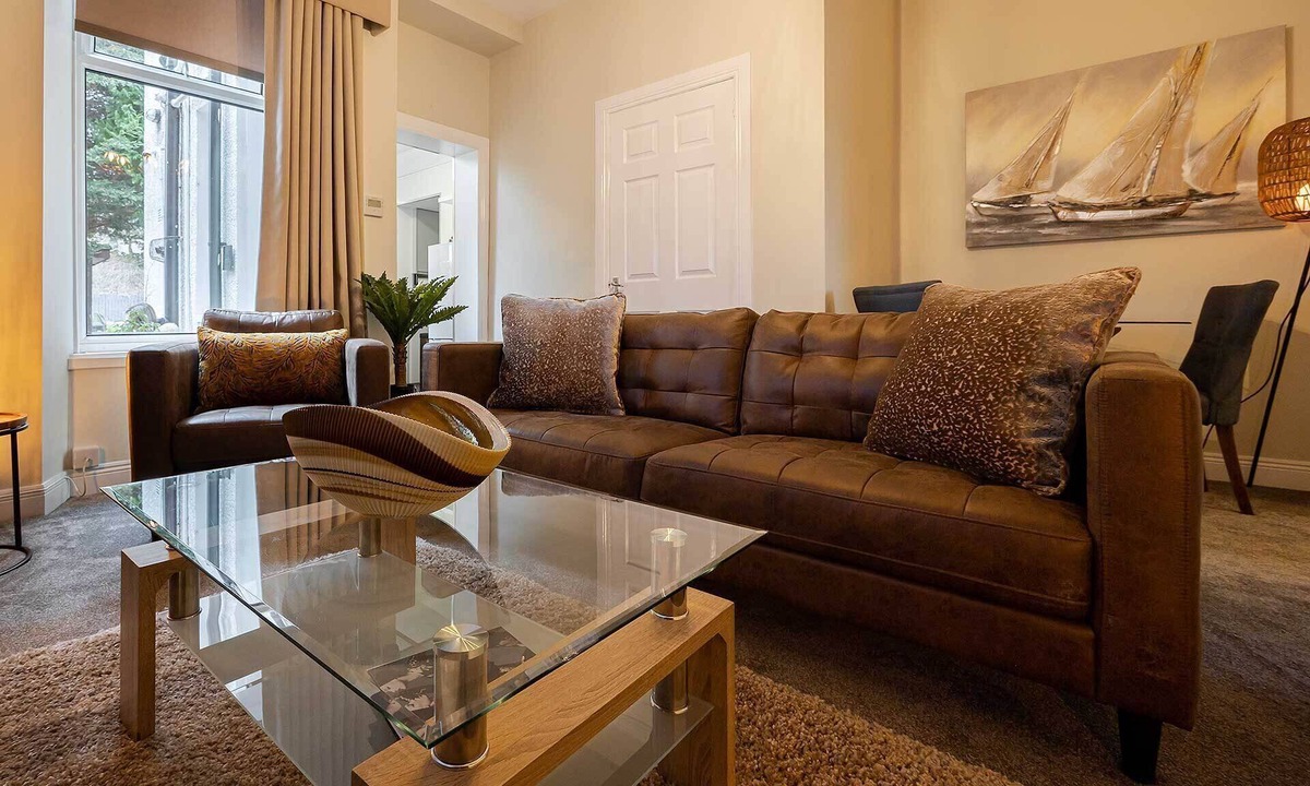 Falkirk Apartment | Carmel Residence Superior 160